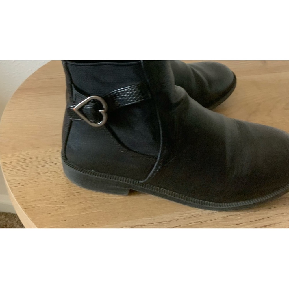Cute black shoes for girls size 13